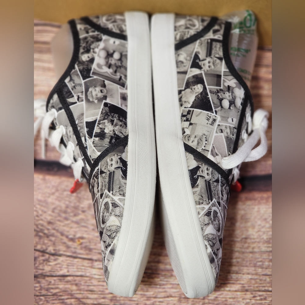 I Love Lucy Sneakers - Size 9 - Picture 9 of 12